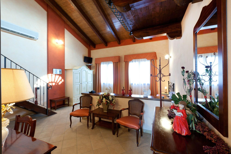 Public Area 2, Ca' del Rio Resort, Modena