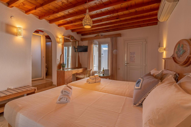 General view 2, Gelos House, South Aegean