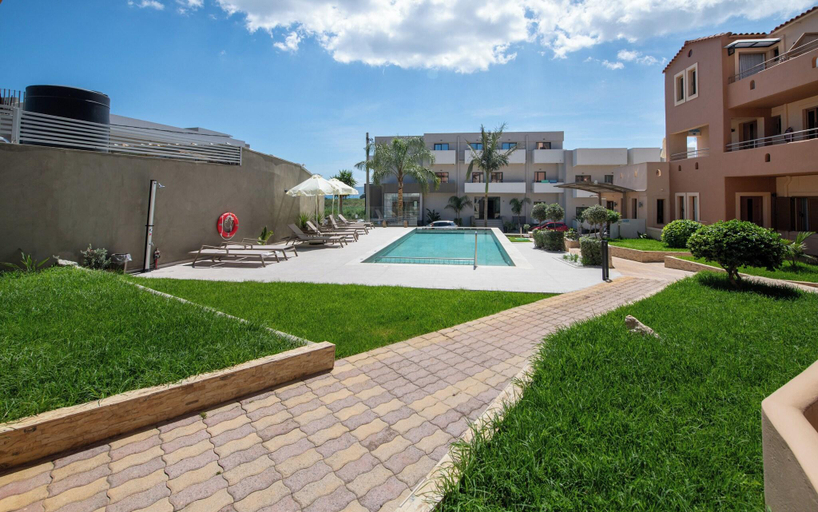 Pool 3, Eko Suites Apartments, Crete