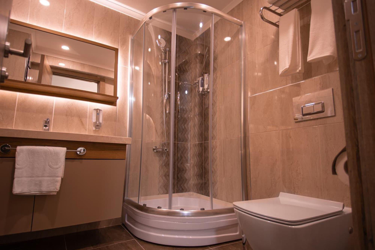 Bathroom 4, Hotel Kale 17, Merkez
