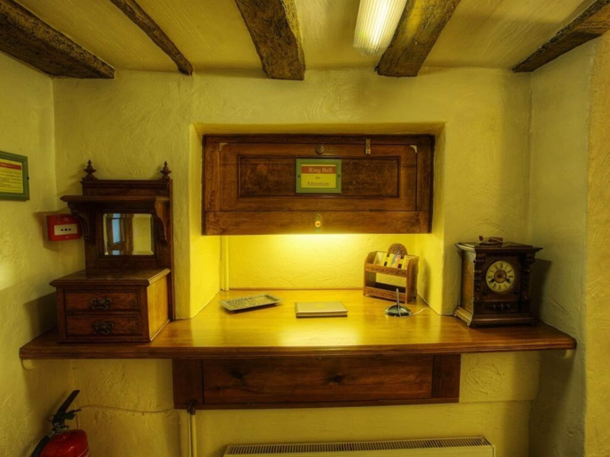 Lobby 2, Tinhay Mill Guest House, Devon