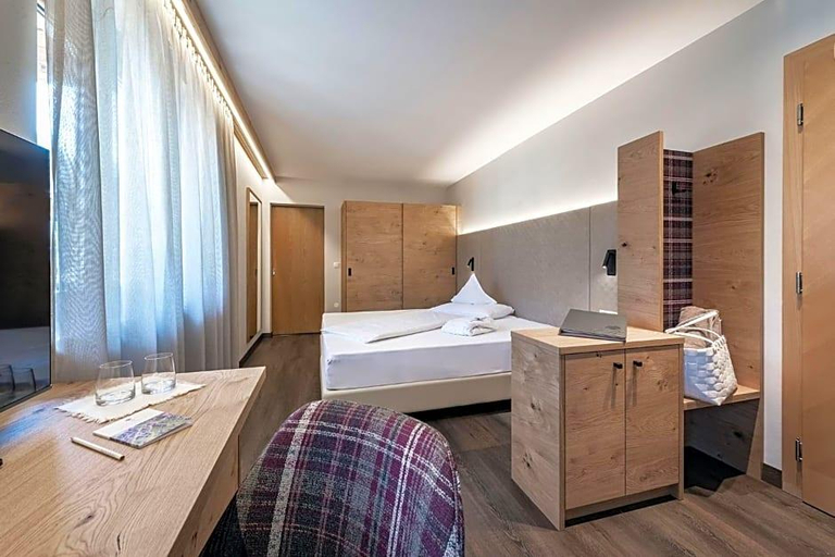 General view 4, Blumenhotel, Bolzano