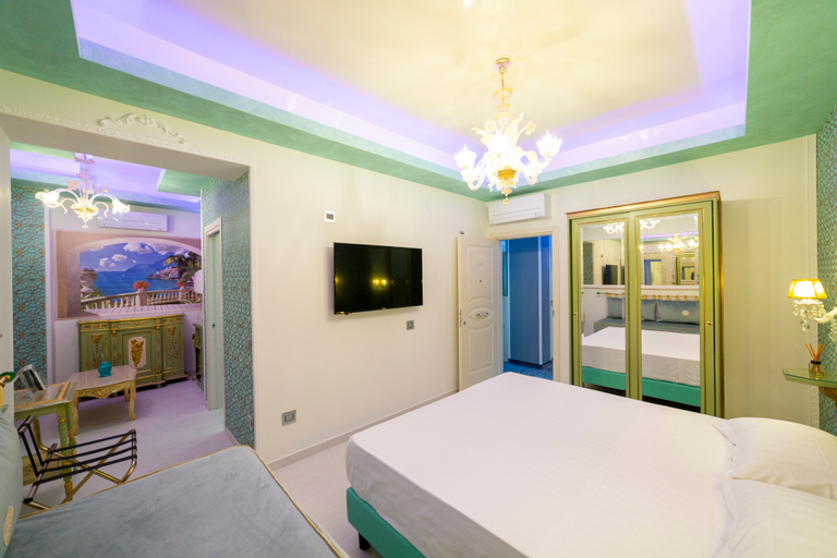 Bedroom 3, Leucosya Luxury Rooms, Salerno