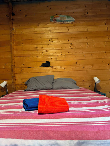 Bedroom 5, Surf Camp Ecológico, Almada