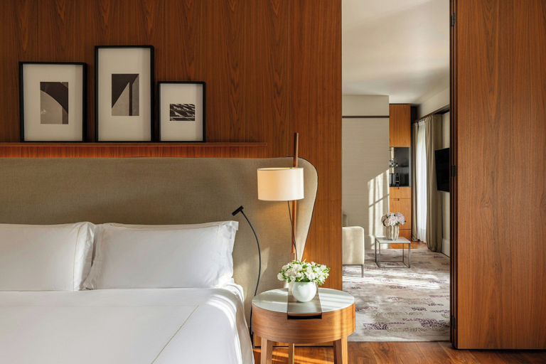 Bedroom 5, Mandarin Oriental, Milan, Milano