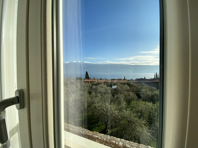 Bedroom 3, Vista Lago, Brescia
