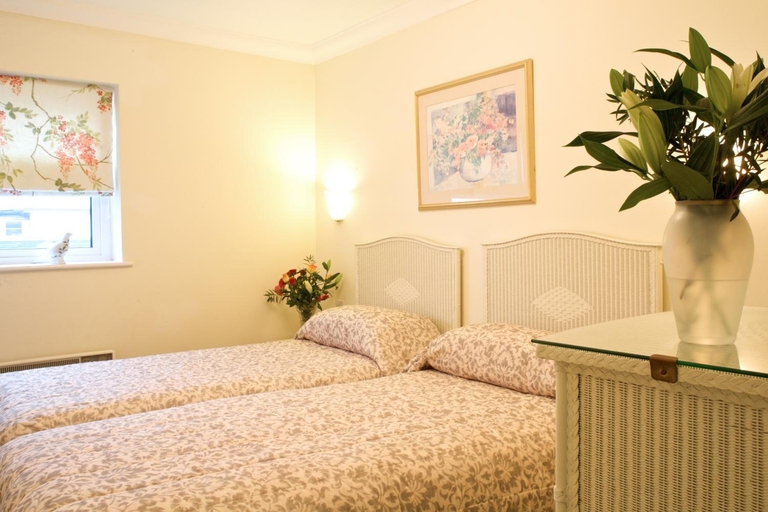 Bedroom 5, The Corbyn Apartments, Torbay