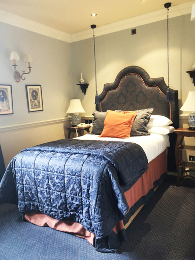 Bedroom 2, Coombe Abbey, Warwickshire