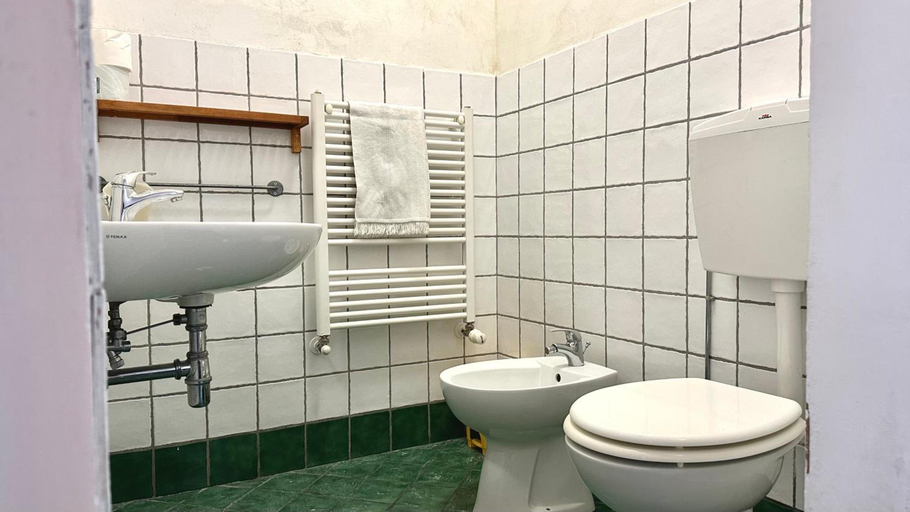 Bathroom 3, Residence Le Palme, Ancona