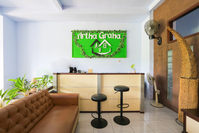 Lobby 5, OYO 2453 Artha Graha Vip, Banyuwangi