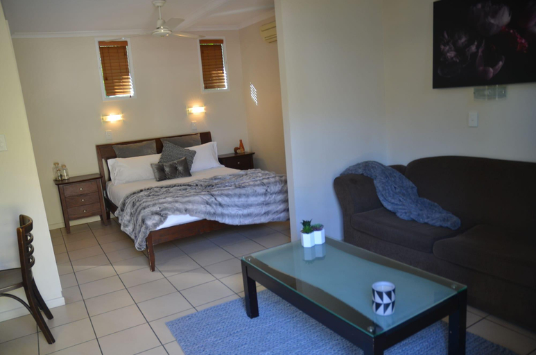 Room 2, The Sleep Factory, Gladstone