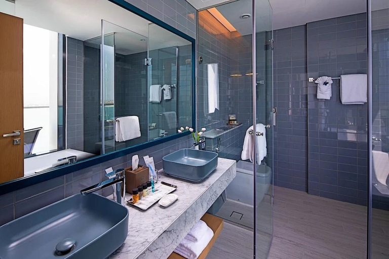 Bathroom 5, C CENTRAL RESORT THE PALM, Dubai