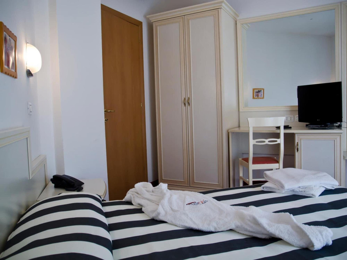 Room 4, Residence Marconi Mare, Rimini