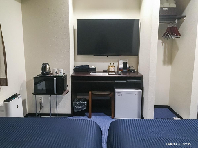 Room 4, Hotel Livemax Okayama, Okayama