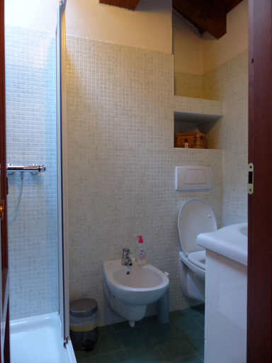 Bathroom, b&b Vecchio Torchio, Aosta