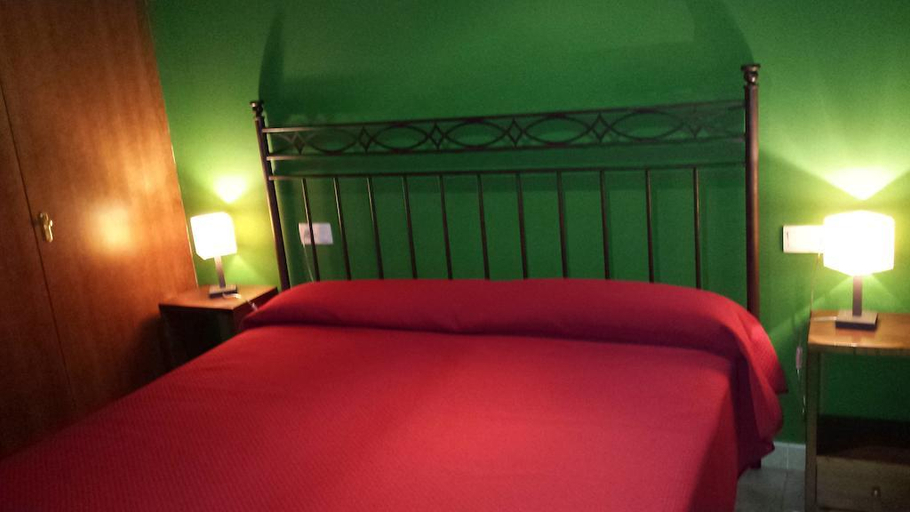 Room 4, Eth Palai, Lleida