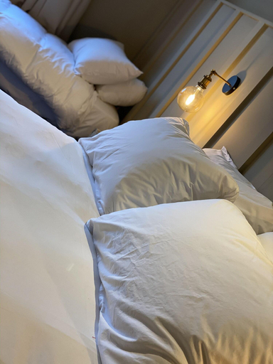 Room 5, Lodge At Tap Haus, Nottinghamshire