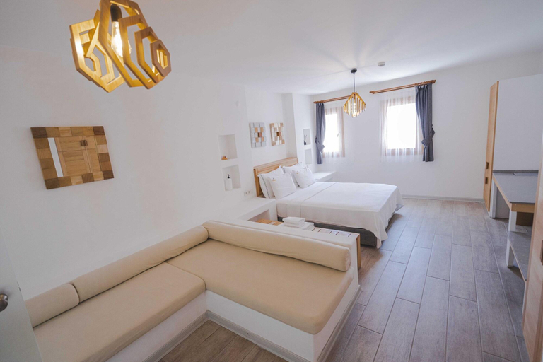 Bedroom 4, White Orange, Seferihisar