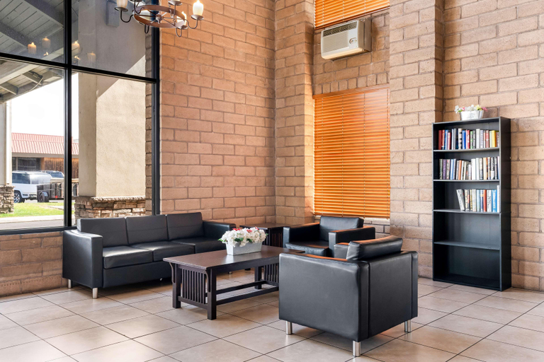 Public Area 2, Quality Inn Yakima, Yakima