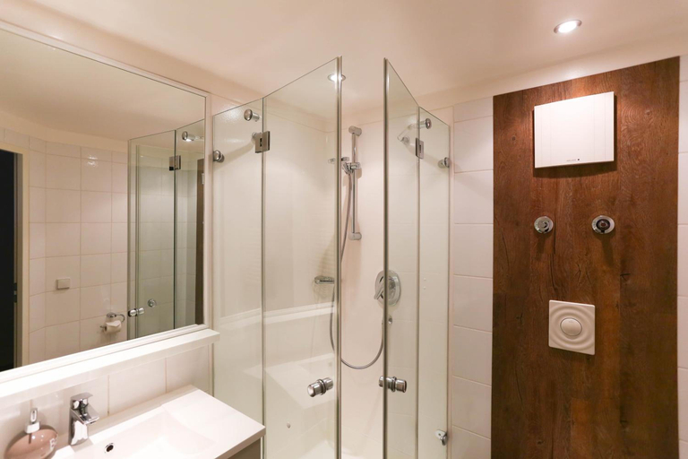 Bathroom 4, Parkhotel-Forsthaus  Dresden, Sächsische Schweiz-Osterzgebirge