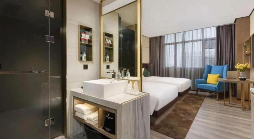 Bathroom 3, Echarm Plus Hotel Hangzhou Binjiang Xingguang Avenue, Hangzhou