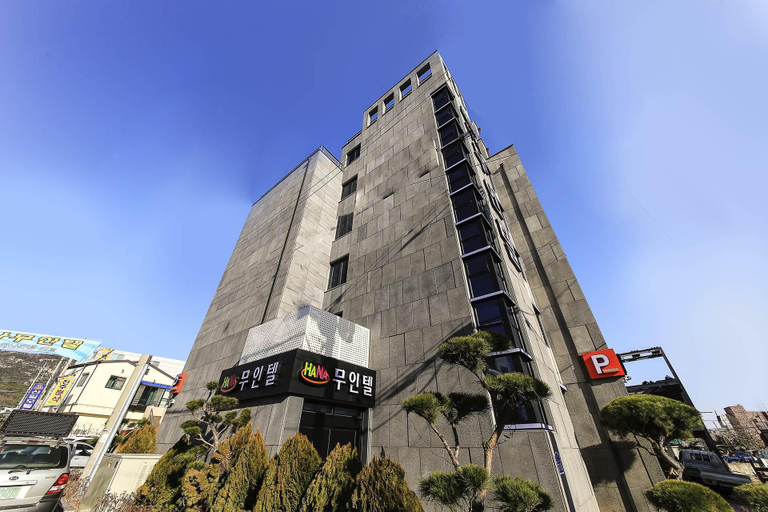 Exterior & Views 1, Taean Hana Motel, Taean