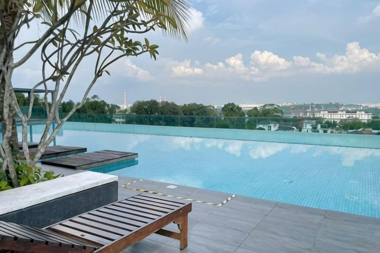 Pool 3, Paragon Suites L18 By UCome Homestay, Johor Bahru