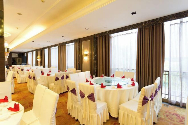 Food & Drinks 5, Guomao Hotel, Yichang