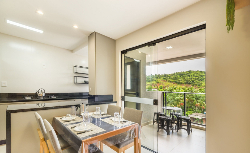 Dining 5, Apartment in Praia Brava, Itajai - Pvg0501, Itajaí