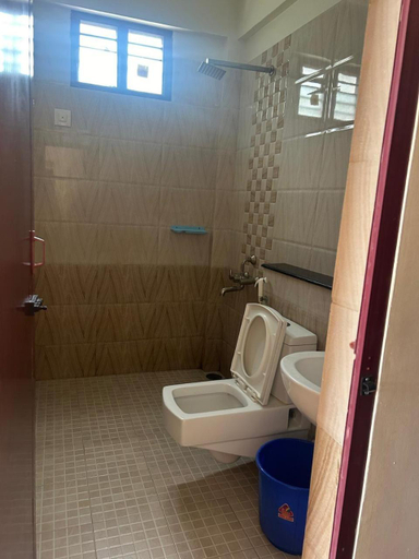 Bathroom, Rock View Palace Lighthouse Beach Resort, Thiruvananthapuram