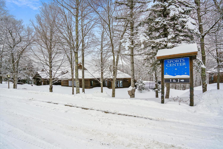 Exterior & Views 1, Highridge Condo Unit B16A, Rutland