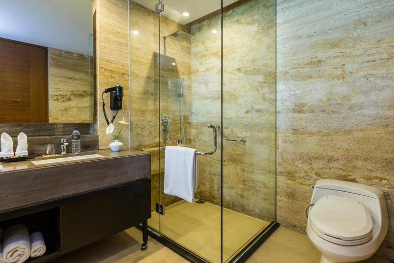 Bathroom 5, Coast Boutique Apartments, Badung