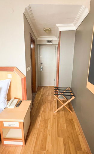 Bedroom 2, Benler Otel Laleli ISTanbul, Fatih