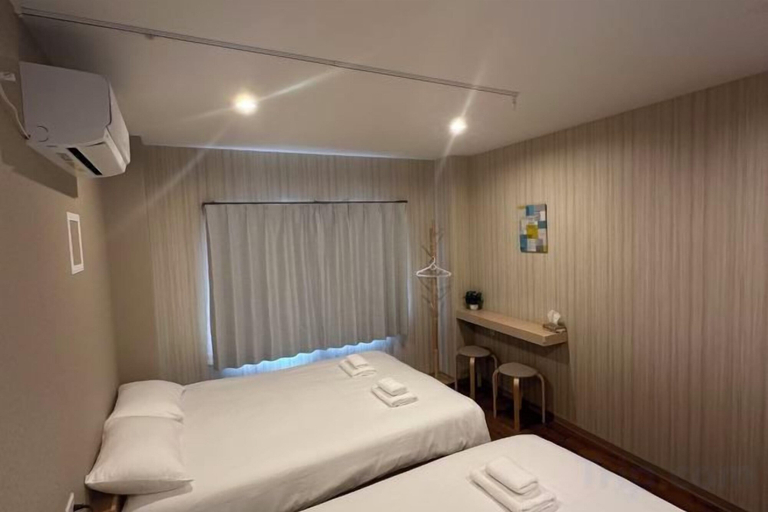 Room 1, Sakura Hotel, Kōtō
