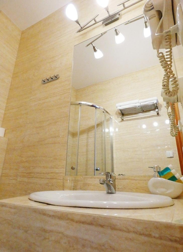 Bathroom 3, Aparthotel Adler, Kraków City
