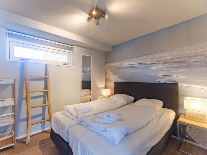 Room 4, Comfortable Family Home on the Beach, Schouwen-Duiveland