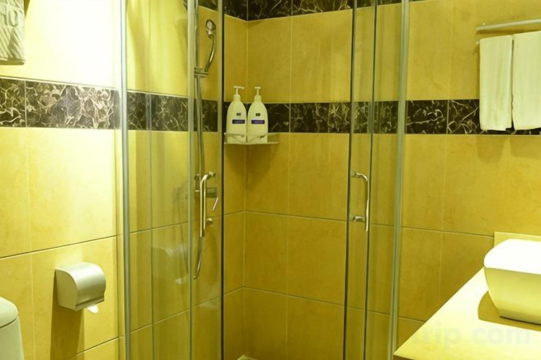 Bathroom 4, Chongqing Ba Bai Feng Traders Hotel, Chongqing