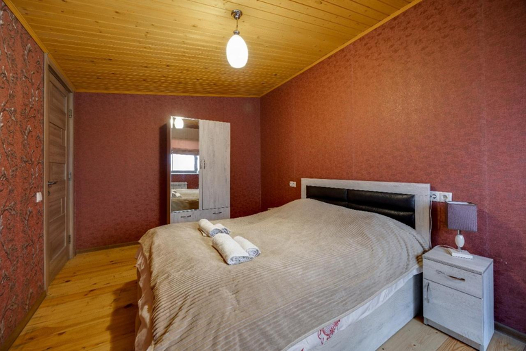 Bedroom 2, Aleqs, Tbilisi