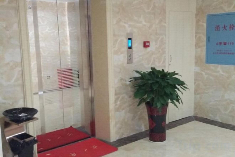 Others 5, Hengfeng Hotel, Yongzhou
