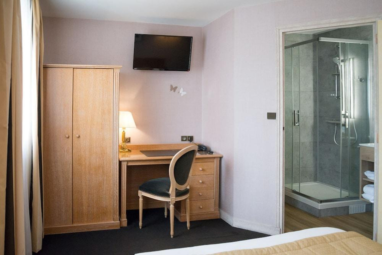 Bedroom 2, Hotel De Clisson Saint Brieuc, Côtes-d'Armor