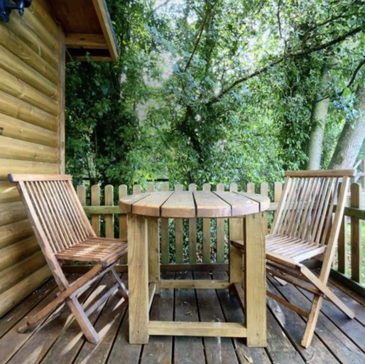 Others 5, Inviting 1-bed Cabin in Newmarket, Cambridgeshire