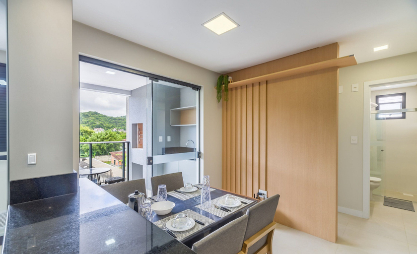 Dining 4, Apartment in Praia Brava, Itajai - Pvg0501, Itajaí