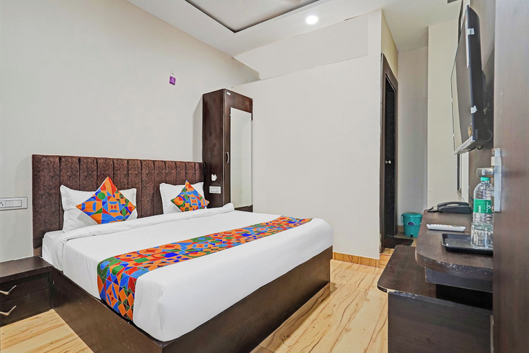 Room 2, FabHotel Shivlok, Bhopal