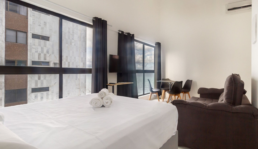 Room 3, Modern Beachside Comfort in Boa Viagem - Iaa1004, Recife