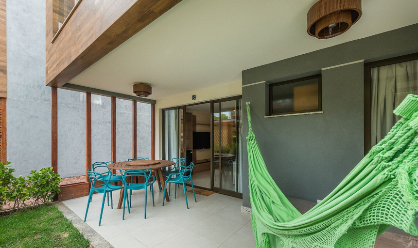 Outdoor dining 3, Apt in Condo w/ Pool 350m From the Beach Pll0004, Camaçari