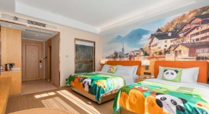 Bedroom 2, Vienna Hotel Baoshan Yongchang Road, Baoshan