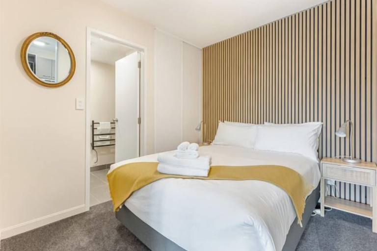 Bedroom 2, Zodiak Stays: Cozy CBD 2BR Near Top Dining Spots, Waitakere