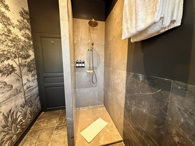 Bathroom 4, Ma Campagne, Saône-et-Loire