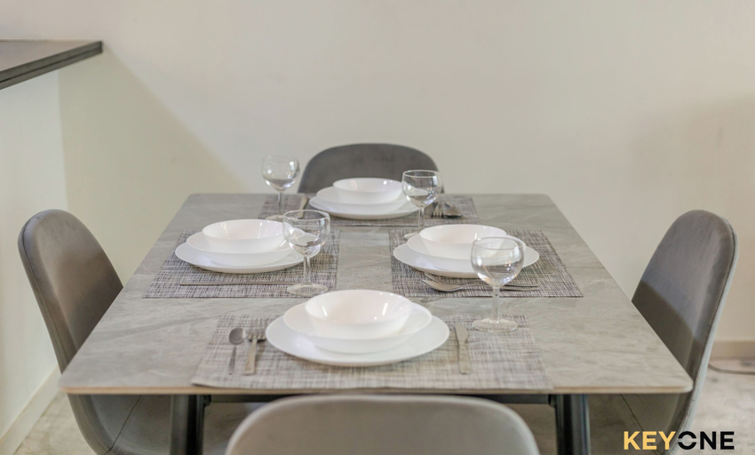 Others 5, Viridis Living Chic and Spacious 1BR, Dubai