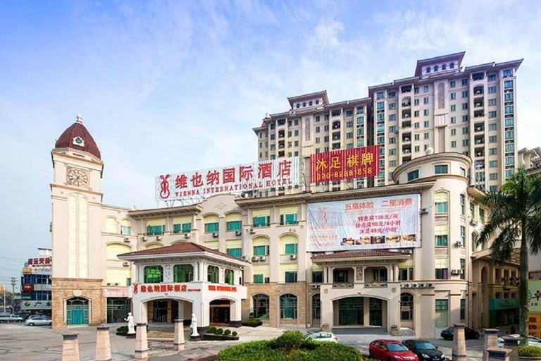 Exterior & Views 2, Vienna International Hotel, Guangzhou